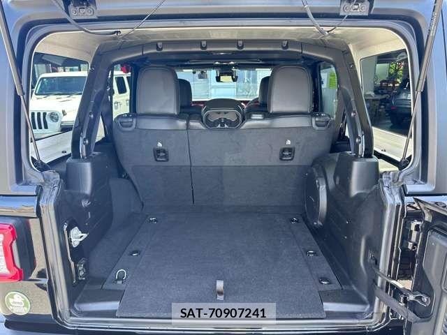 Jeep WRANGLER 2023-12 8245504-6