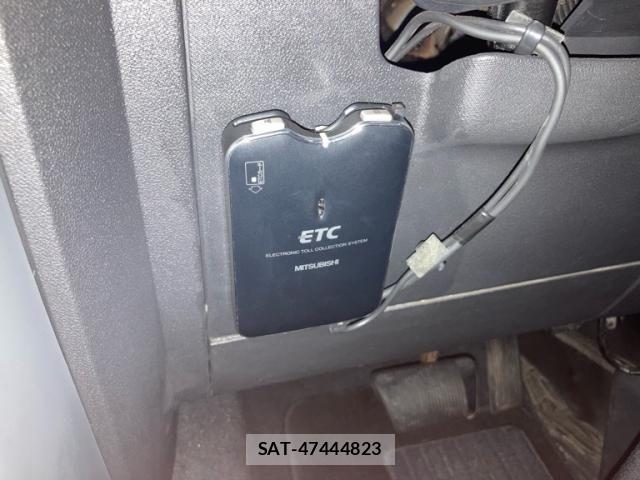 Jeep WRANGLER 2008-01 8245512-12