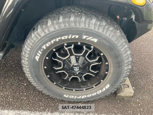 Jeep WRANGLER 2008-01 8245512-7