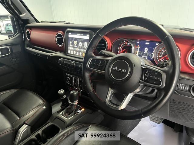 Jeep WRANGLER 2019-06 8314919-1