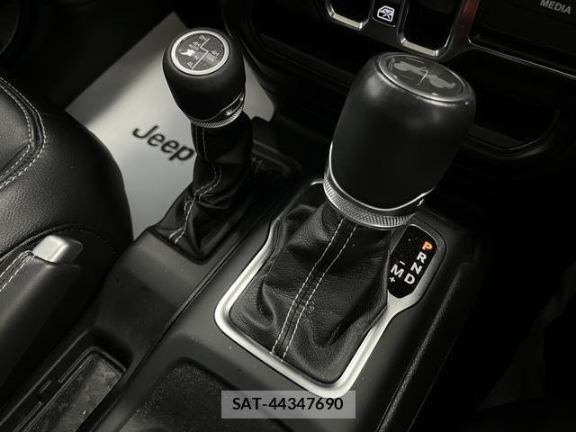 Jeep WRANGLER 2021-06 8314918-12