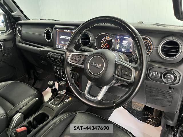 Jeep WRANGLER 2021-06 8314918-1