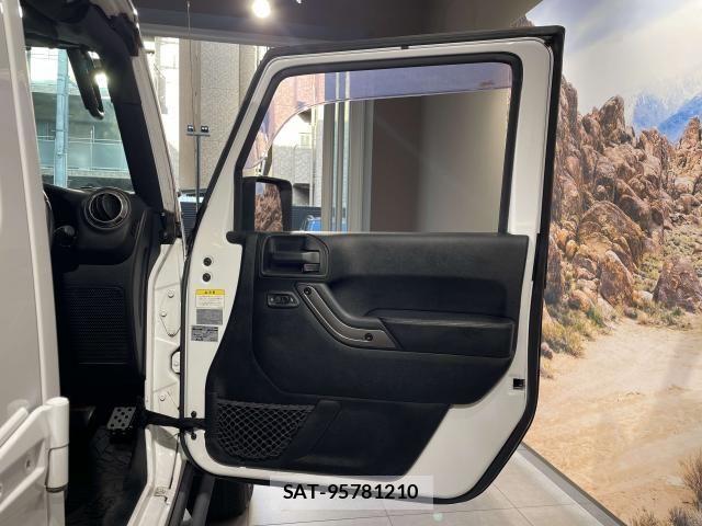 Jeep WRANGLER 2018-03 8314921-8