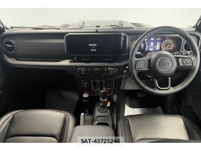 Jeep WRANGLER 2025-06 8336310-10
