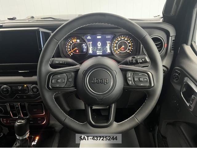 Jeep WRANGLER 2025-06 8336310-11