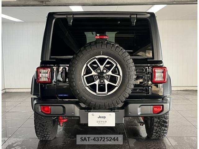 Jeep WRANGLER 2025-06 8336310-15