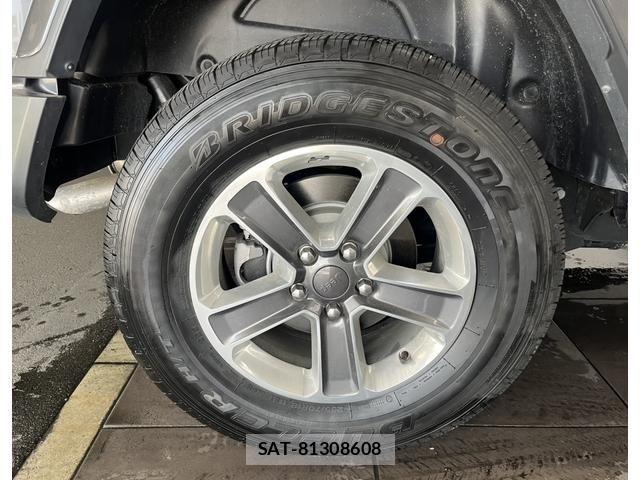 Jeep WRANGLER 2022-05 8366444-15