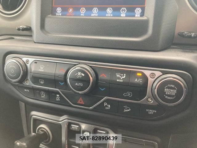 Jeep WRANGLER 2019-04 8366450-18