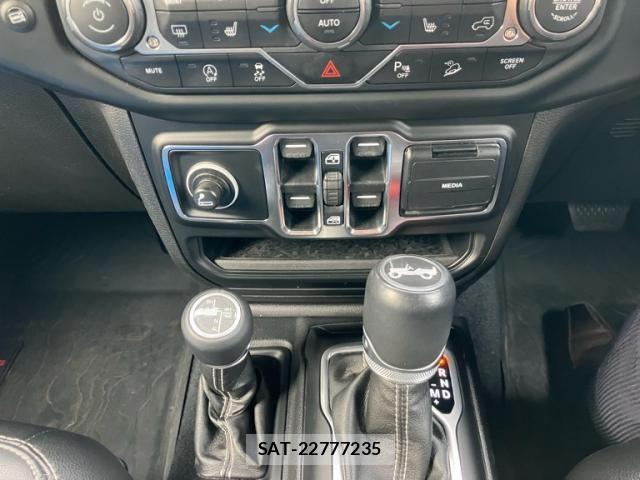 Jeep WRANGLER 2019-09 8366449-19