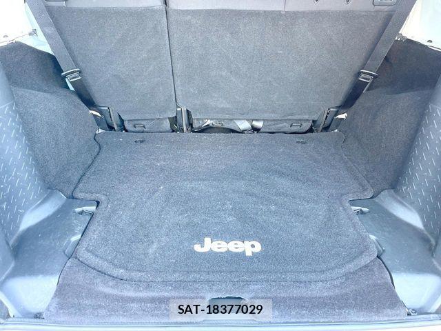 Jeep WRANGLER 2016-06 8366451-10