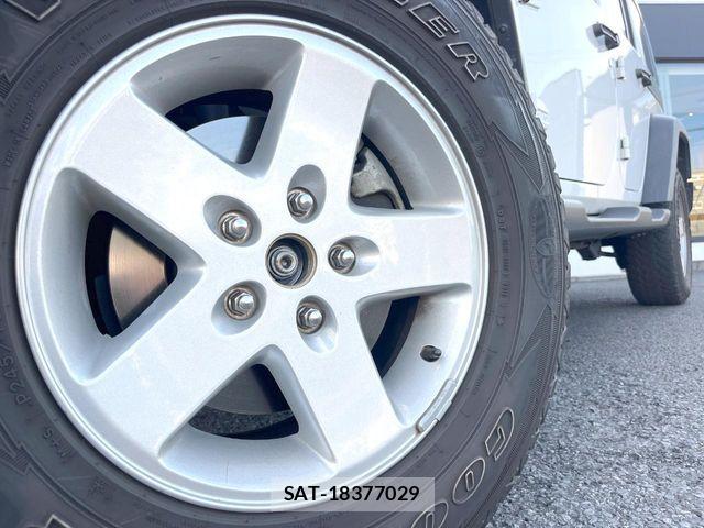 Jeep WRANGLER 2016-06 8366451-13