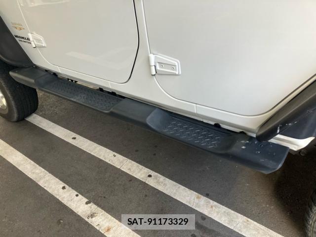 Jeep WRANGLER 2015-03 8413000-28