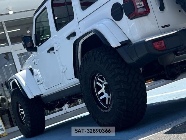 Jeep WRANGLER 2021-04 8562240-15