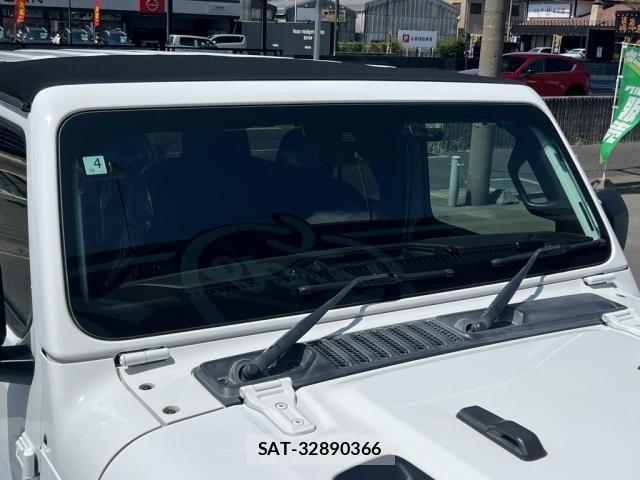 Jeep WRANGLER 2021-04 8562240-16