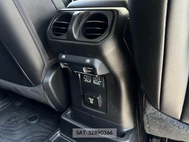 Jeep WRANGLER 2021-04 8562240-29