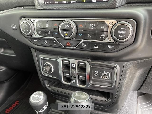 Jeep WRANGLER 2021-06 8562246-9