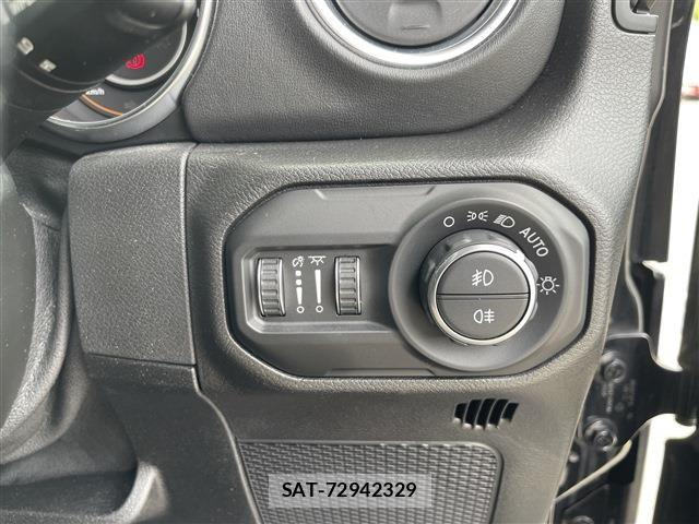 Jeep WRANGLER 2021-06 8562246-12