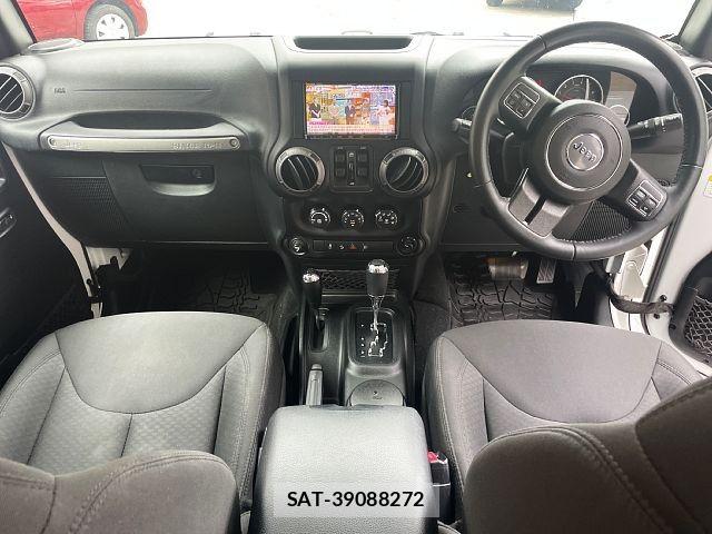 Jeep WRANGLER 2018-06 8562245-1