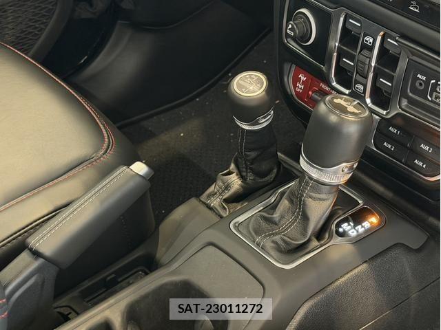 Jeep WRANGLER 2024-04 8627236-5