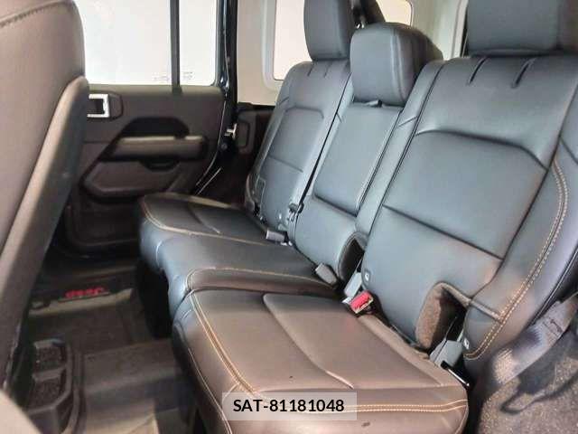 Jeep WRANGLER 2025-09 8666302-9