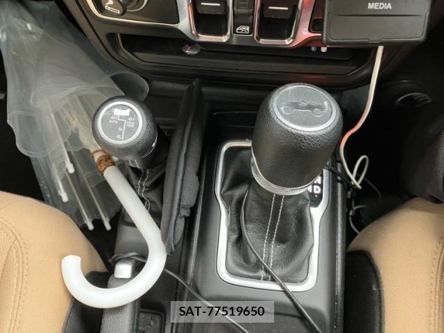 Jeep WRANGLER 2019-09 8659629-20