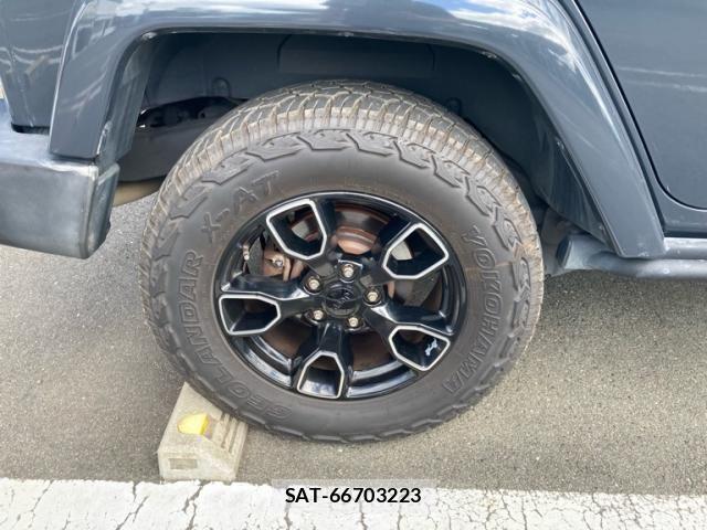 Jeep WRANGLER 2018-03 8666309-6
