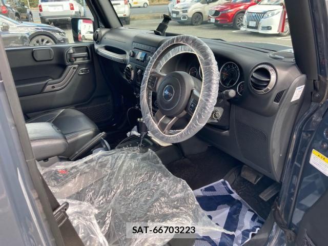 Jeep WRANGLER 2018-03 8666309-8