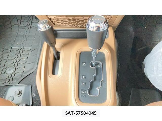 Jeep WRANGLER 2018-03 8659630-17