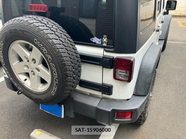 Jeep WRANGLER 2015-06 8659637-6