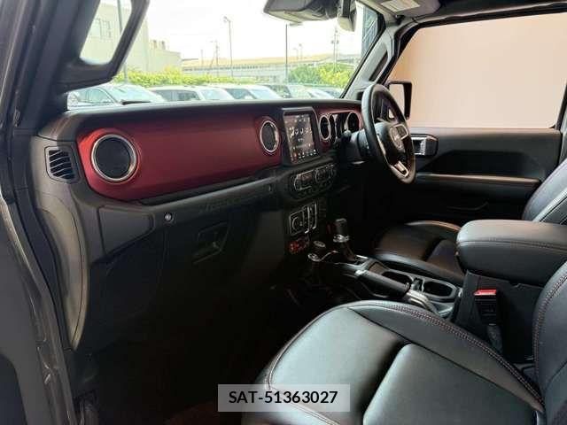 Jeep WRANGLER 2021-08 8666307-13