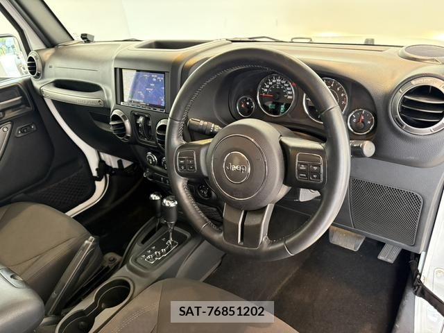 Jeep WRANGLER 2017-08 8659632-1