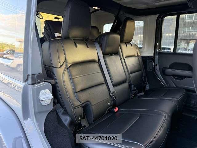 Jeep WRANGLER 2022-08 8666304-12