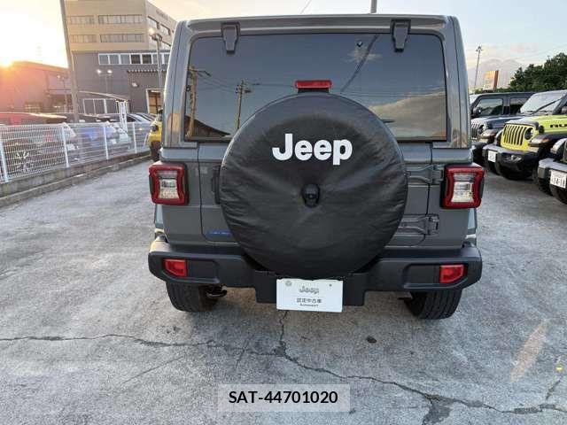 Jeep WRANGLER 2022-08 8666304-3