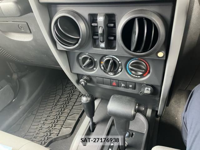 Jeep WRANGLER 2008-06 8659636-19