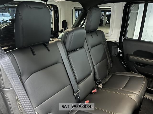 Jeep WRANGLER 2026-05 8659608-4