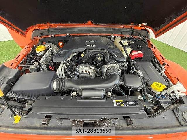 Jeep WRANGLER 2018-11 8742947-13