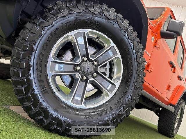 Jeep WRANGLER 2018-11 8742947-18