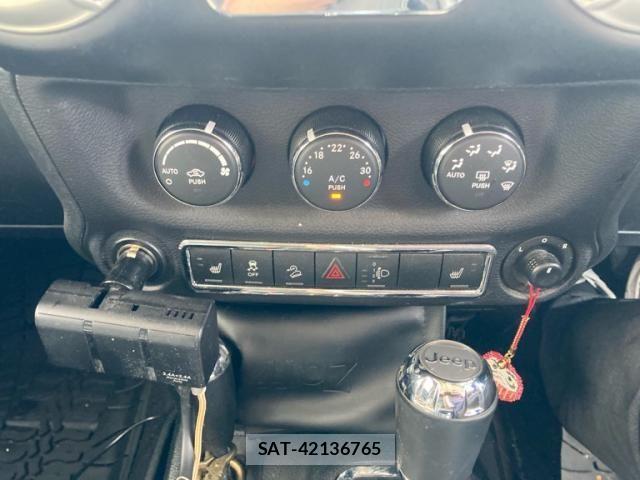 Jeep WRANGLER 2017-07 8742951-18
