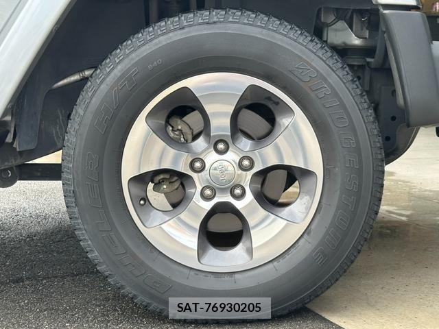 Jeep WRANGLER 2018-06 8742950-16