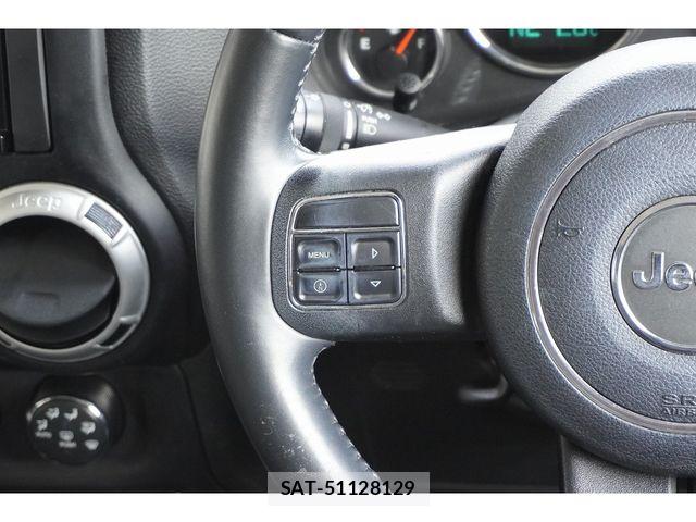 Jeep WRANGLER 2015-06 8742953-27