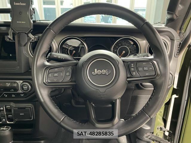 Jeep WRANGLER 2021-09 8829617-16