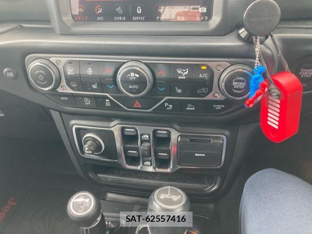 Jeep WRANGLER 2021-10 8829625-27