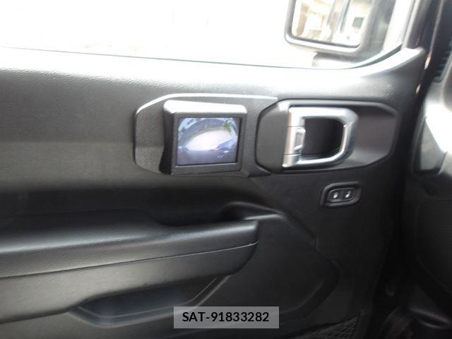 Jeep WRANGLER 2019-06 8871229-17