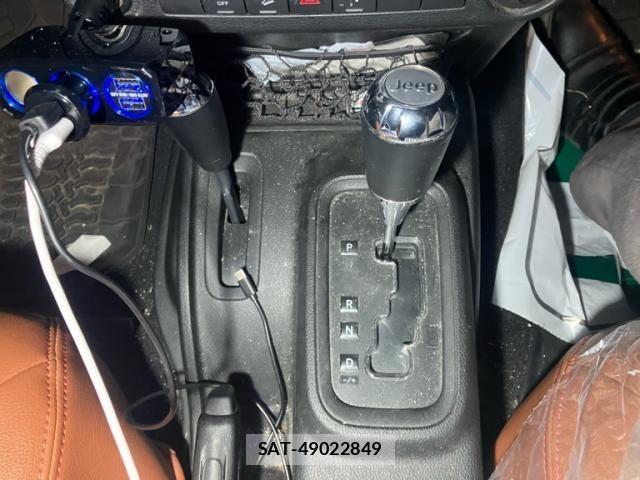 Jeep WRANGLER 2015-05 8880227-19