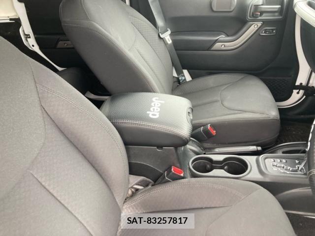 Jeep WRANGLER 2018-10 8880226-17