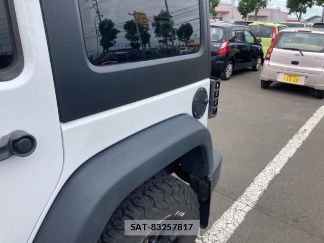 Jeep WRANGLER 2018-10 8880226-8