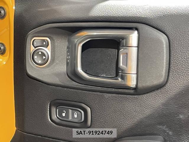 Jeep WRANGLER 2021-07 8880218-10