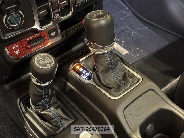 Jeep WRANGLER 2023-11 8883768-12