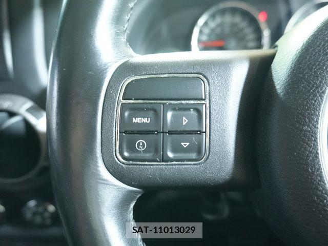 Jeep WRANGLER 2012-02 8883771-13