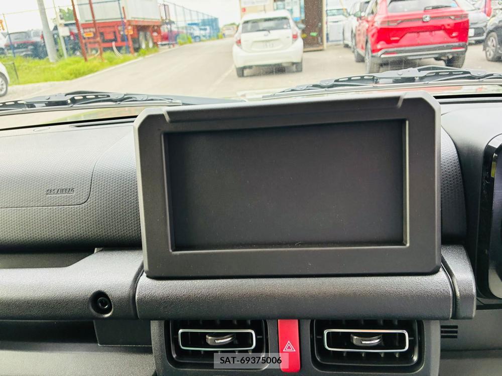 Suzuki JIMNY 2026-05 7721540-18